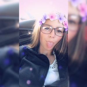 Meet your Posher, Bailey